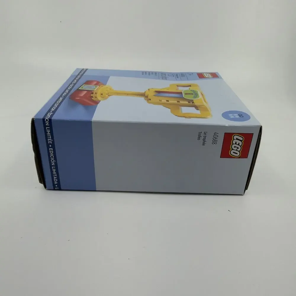 LEGO 40688 Trophy Award Customizable Limited Edition GWP New Sealed NIB 219pc